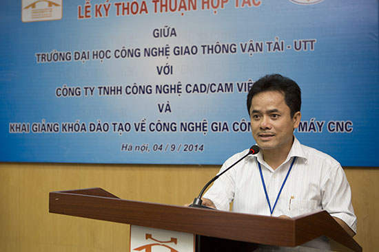 Lễ ký kết hợp tác giữa UTT và CadCam Việt nam