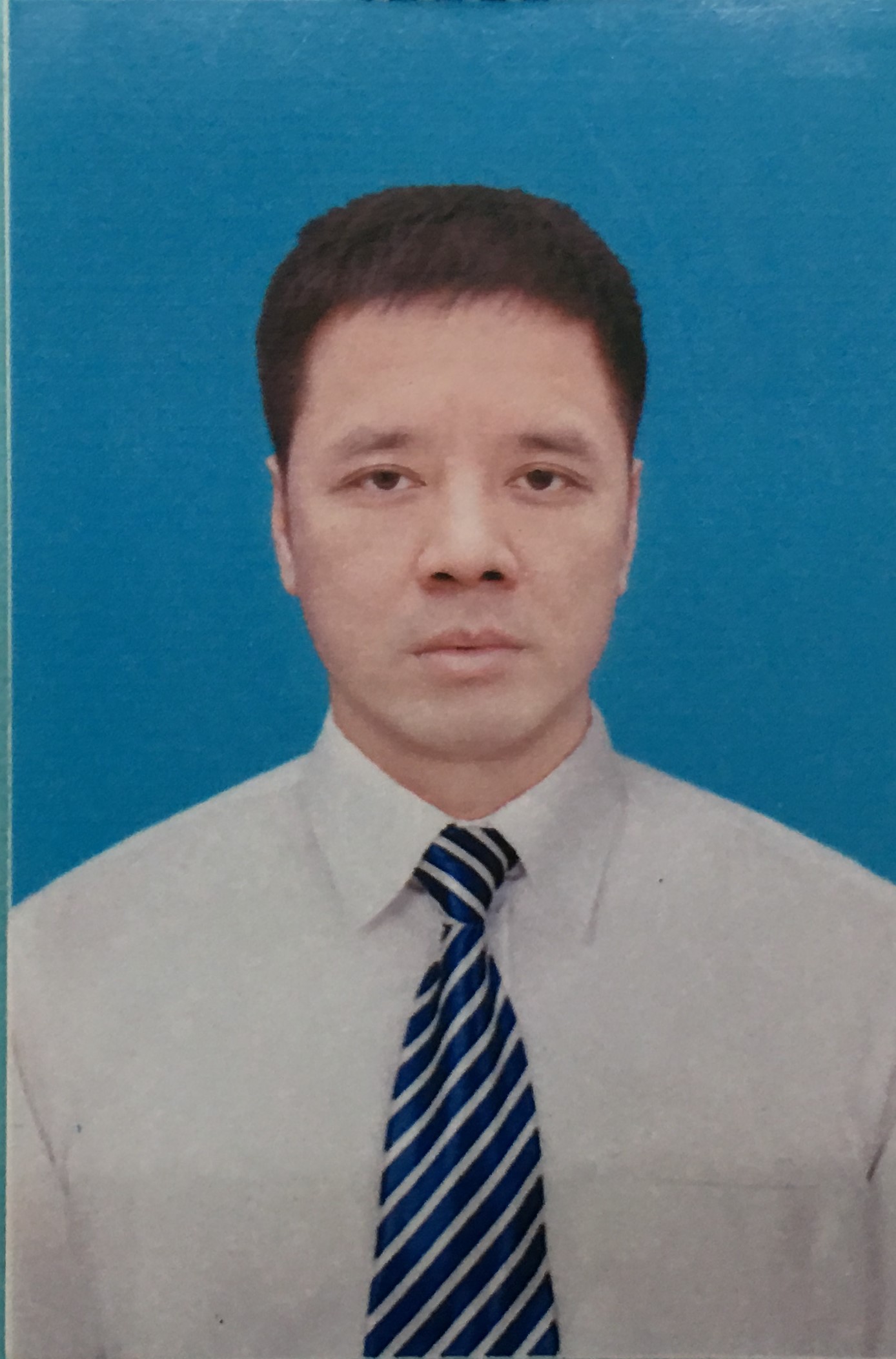 Thay đổi avatar. Nên chọn ảnh kích thước 140 x 140 Bùi Thế Chung