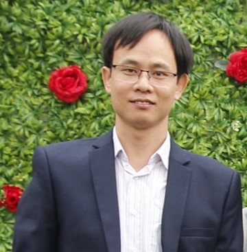Thay đổi avatar. Nên chọn ảnh kích thước 140 x 140 Hồ Sĩ Lành