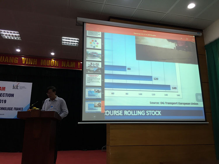 Sinh viên cơ khí UTT giao lưu với doanh nghiệp