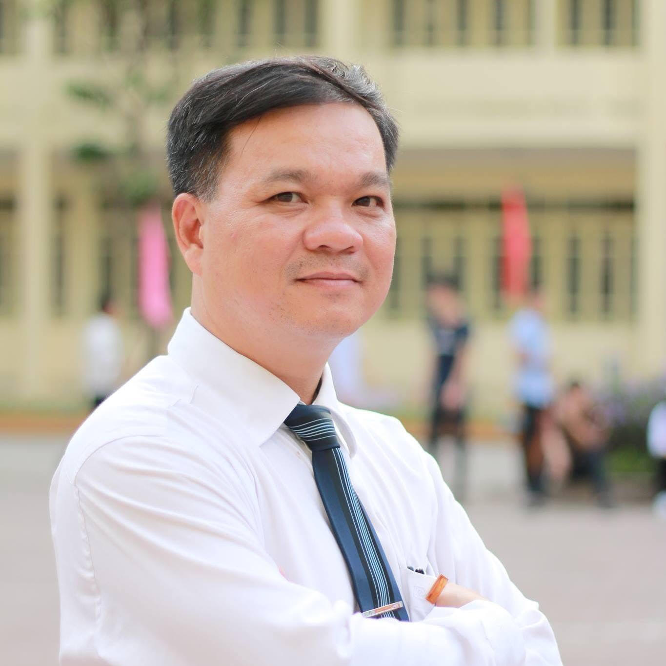 Thay đổi avatar. Nên chọn ảnh kích thước 140 x 140 Phùng Chu Hoàng