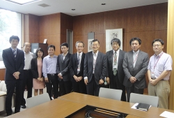 Đoàn công tác Trường Đại học Công nghệ GTVT làm việc tại Nhật Bản
