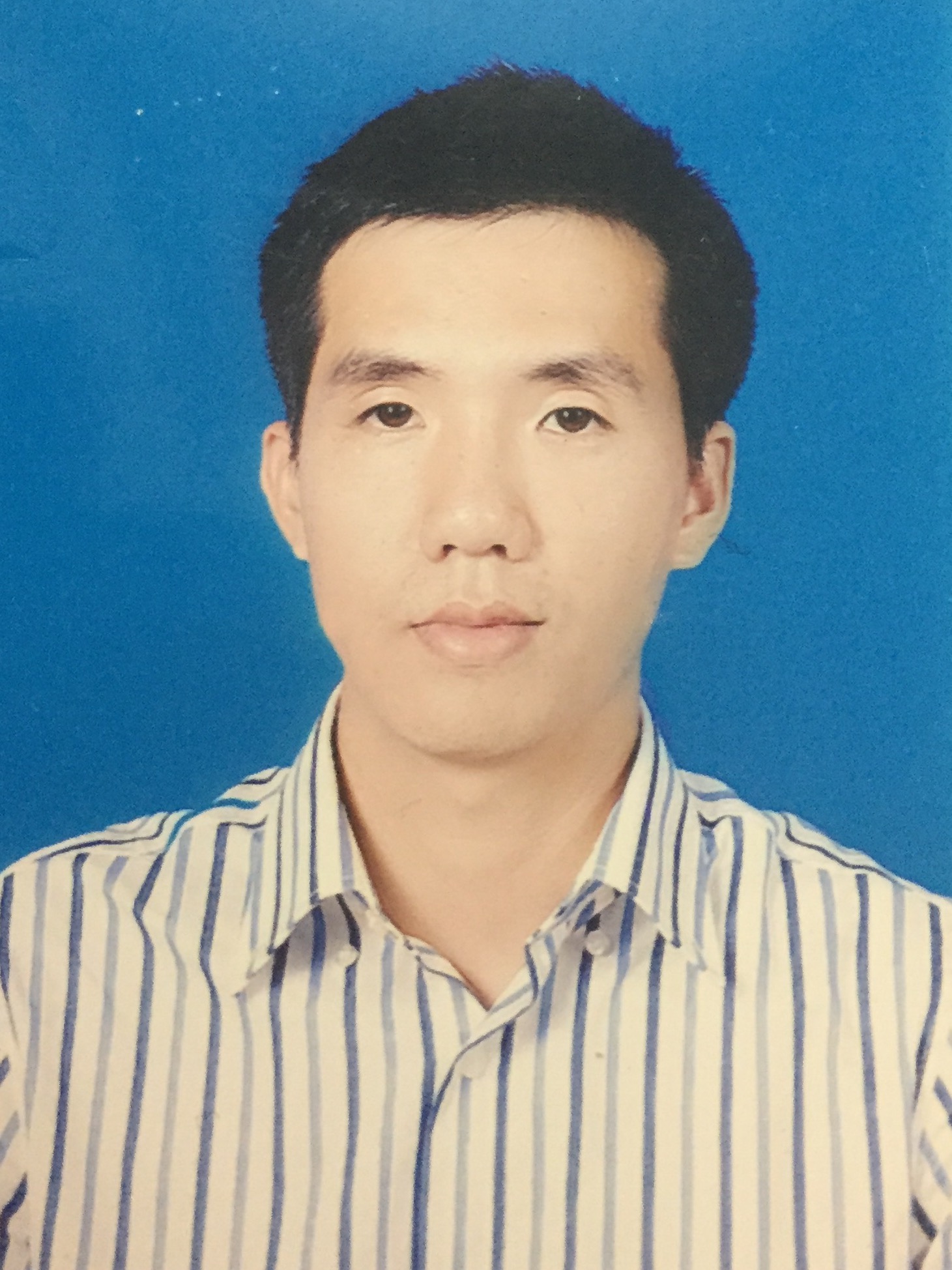 Nguyễn Hoàng