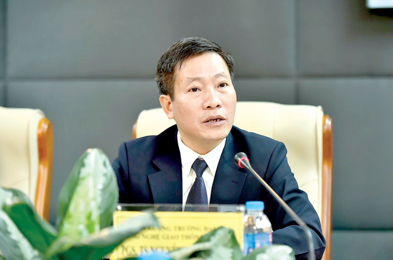 Trường Đại học Công nghệ Giao thông Vận tải thực hiện triết lý giáo dục “Ứng dụng - Thực học - Thực nghiệp” -0