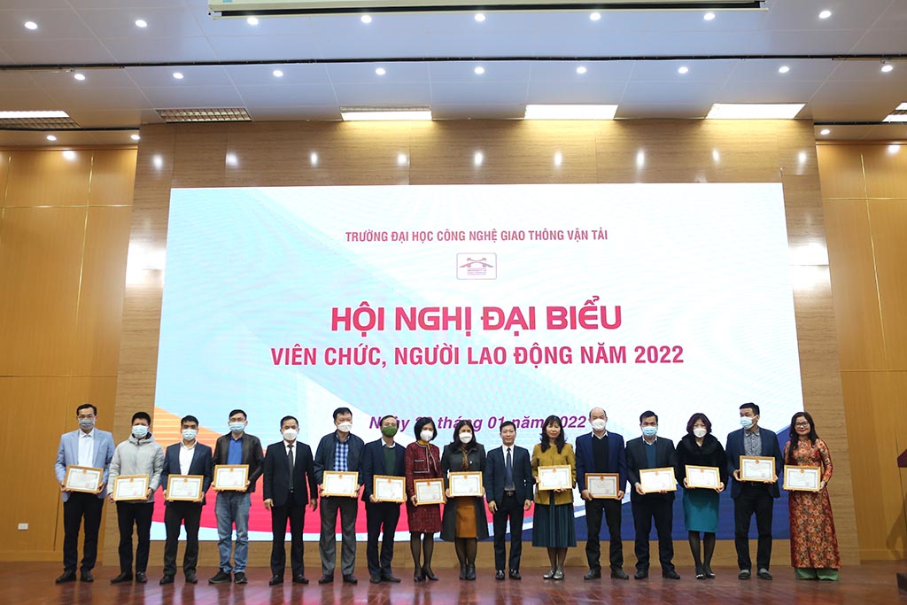 Hội nghị đại biểu viên chức, người lao động Trường ĐH Công nghệ GTVT năm 2022