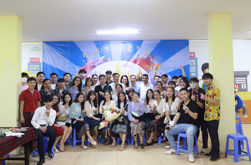 Trường ĐH Công nghệ GTVT gặp mặt lưu học sinh nhân dịp Tết cổ truyền CHDCND Lào