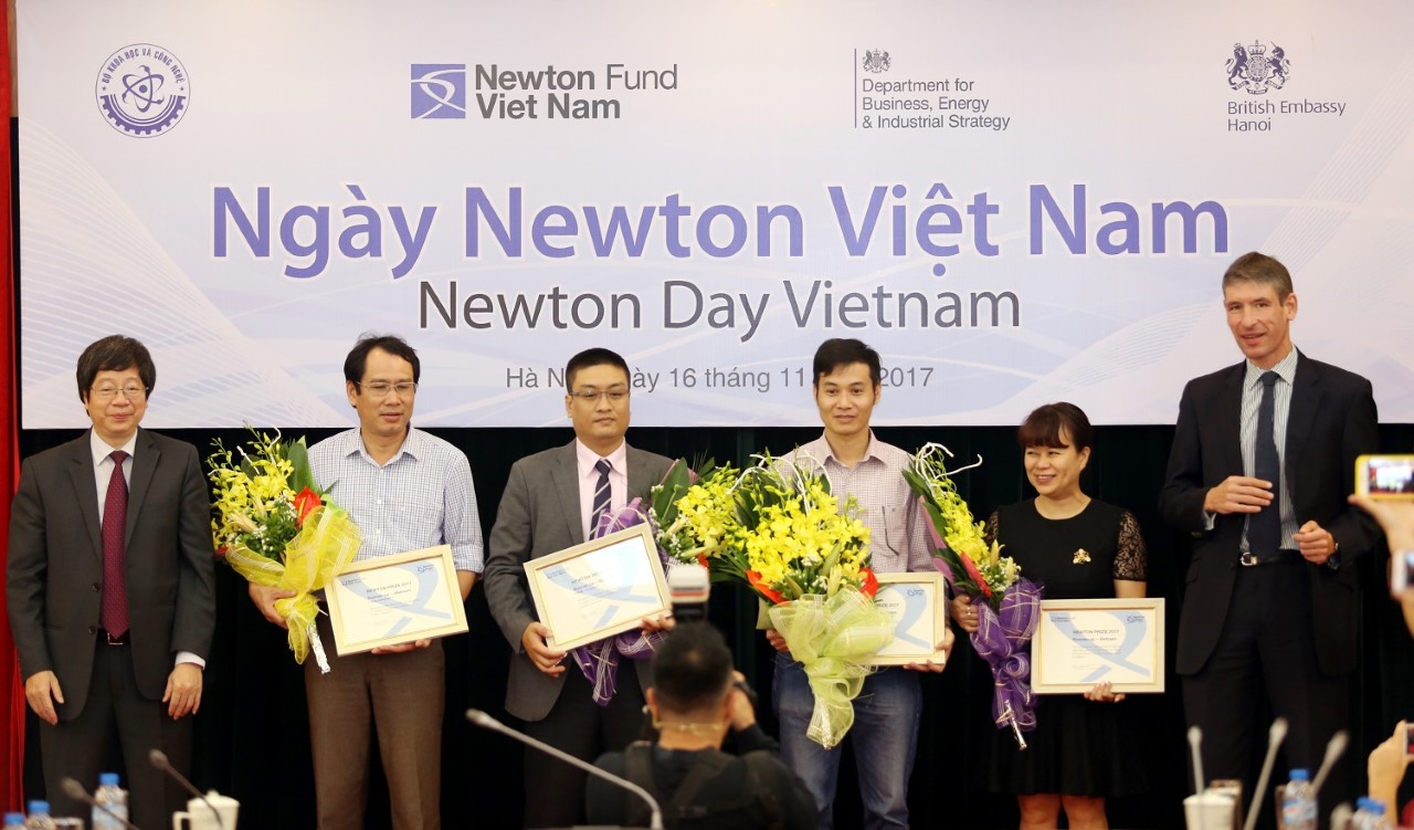 Mời tham gia khóa học “Bồi dưỡng kỹ năng bổ trợ dành cho cán bộ nghiên cứu”