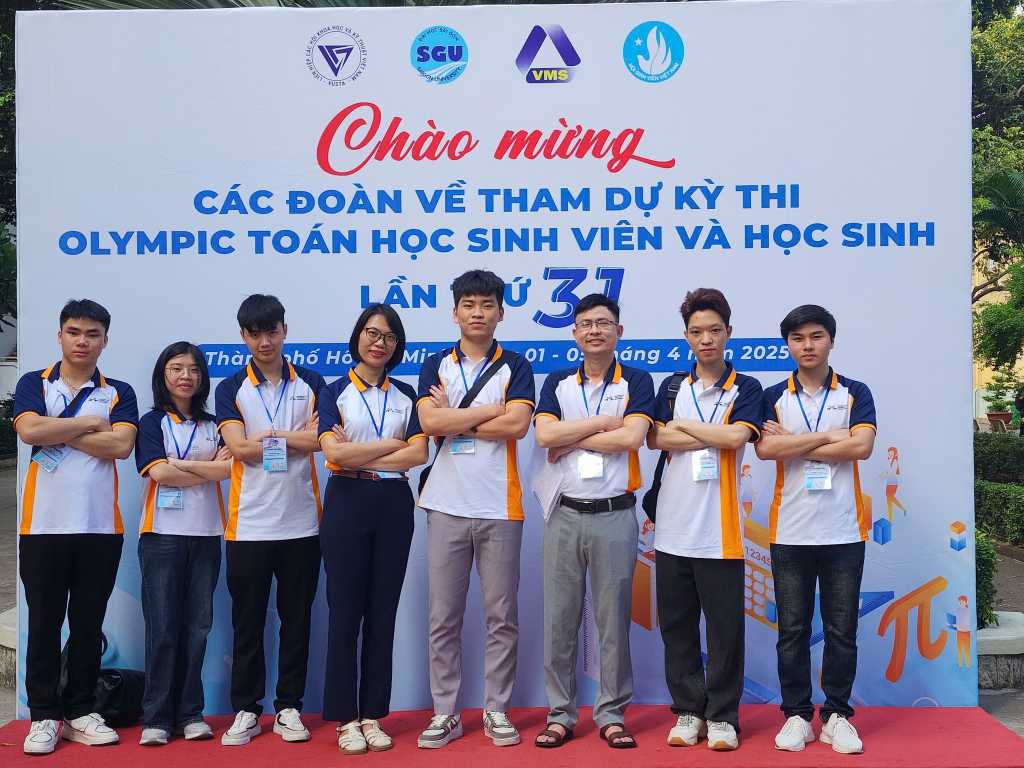 Đội tuyển Olympic Toán học UTT xuất sắc giành 5 huy chương tại kỳ thi Olympic Toán học toàn quốc 2025