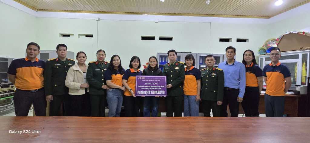 Trường Đại học Công nghệ GTVT tổ chức chương trình thiện nguyện tại Hà Giang năm 2024