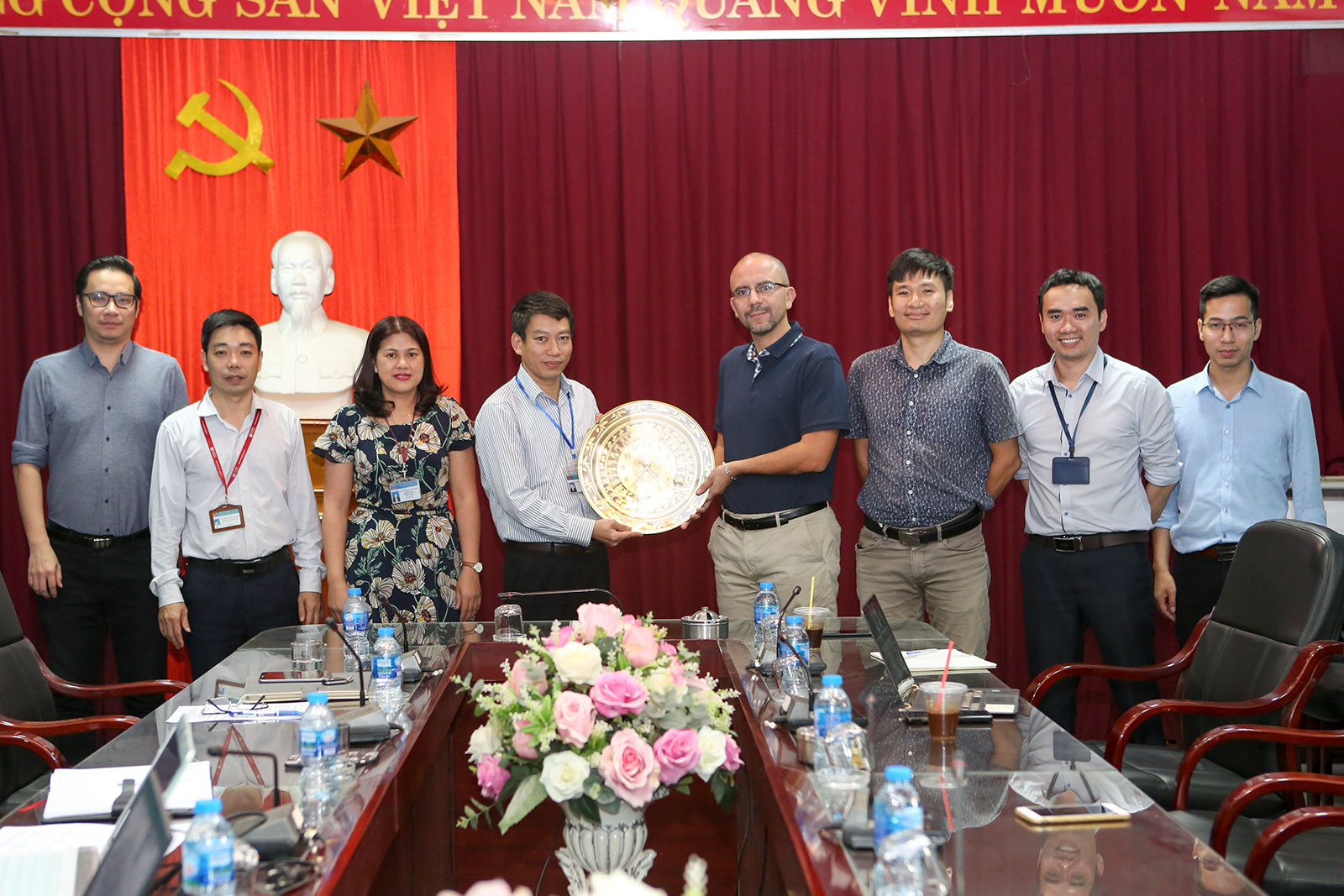 Tiếp và làm việc với GS. Amir SI LARBI – Đại học Xây dựng Saint-Etienne (ENISE), Cộng hòa Pháp