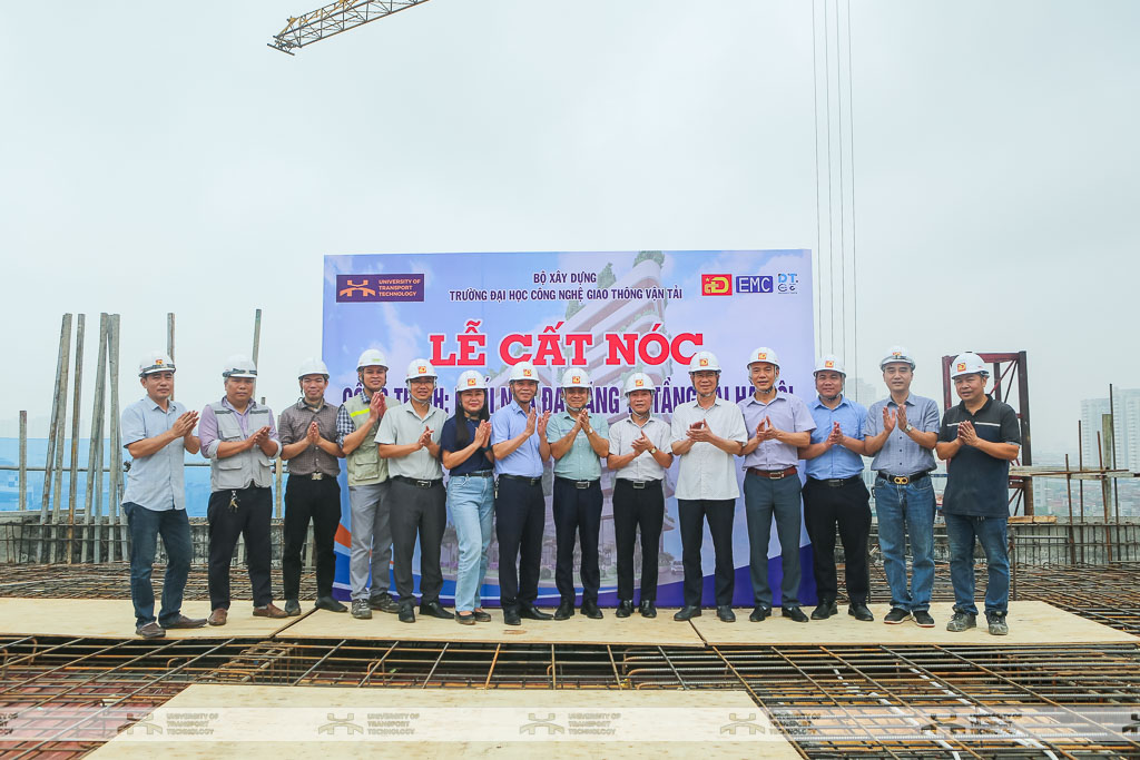 Lễ cất nóc khối nhà đa năng 11 tầng và các công trình tại Hà Nội