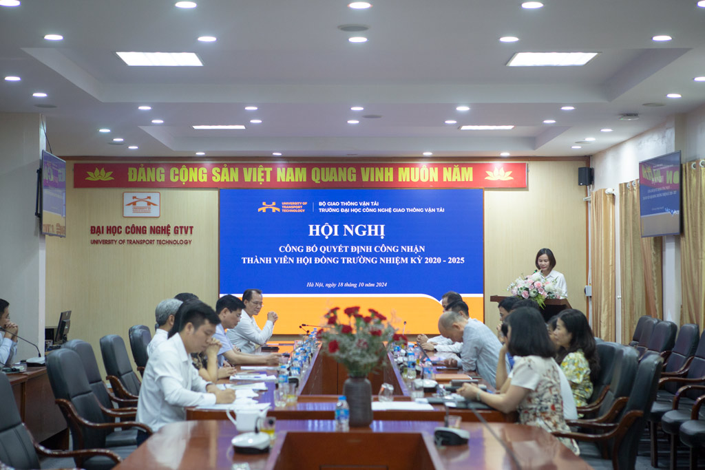 Hội nghị công bố Quyết định công nhận Thành viên Hội đồng Trường nhiệm kỳ 2020 - 2025