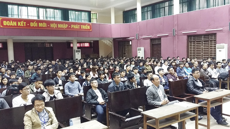 Giao lưu giữa sinh viên ngành CNTT và ĐTVT với Công ty Cổ phần Công nghệ Sao Bắc Đẩu