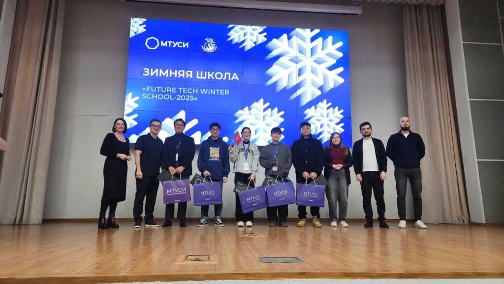 UTT Student Team Wins First Prize at the International ReVoice25 Hackathon