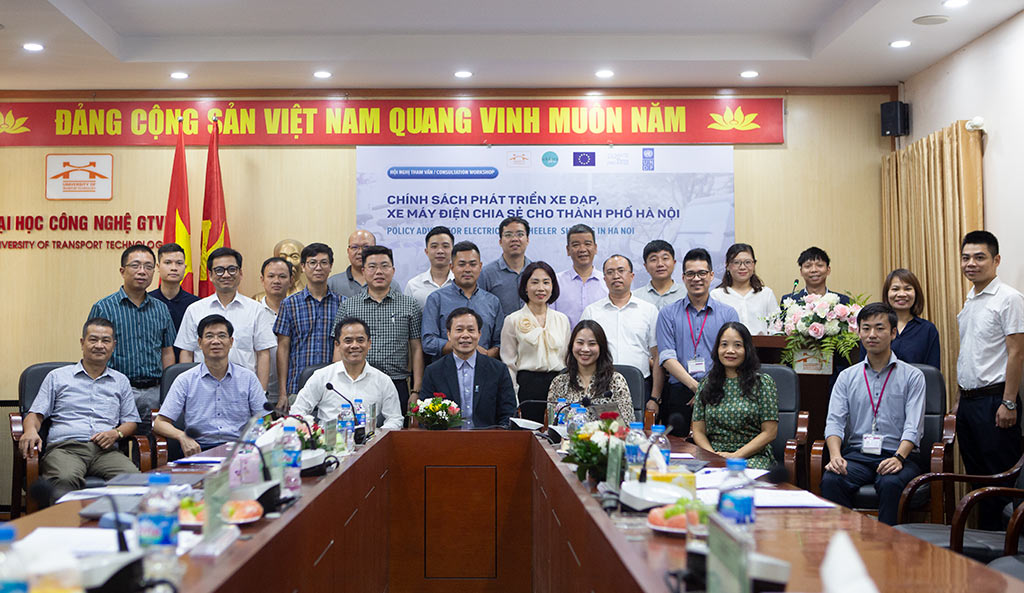 Hội nghị tham vấn “Chính sách phát triển xe đạp, xe máy điện chia sẻ cho Thành phố Hà Nội”