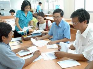 Thông báo Kết quả các cá nhân được xét nâng bậc lương trước  thời hạn năm 2016 do lập thành tích xuất sắc