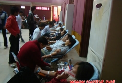 Ngày hội Hiến máu nhân đạo 2009
