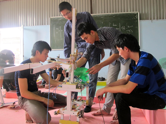 Lịch thi đấu vòng loại miền Bắc - Robocon 2012