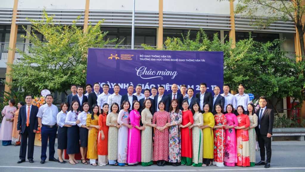 Chức năng, nhiệm vụ Khoa Công nghệ thông tin