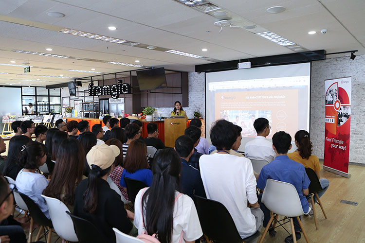 Sinh viên chuyên ngành Hệ thống thông tin thăm quan văn phòng chính Tập đoàn Framgia