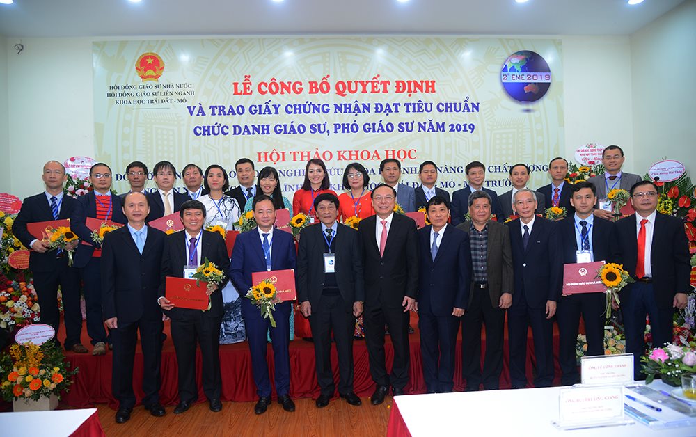 Thông báo Nhu cầu bổ nhiệm chức danh giáo sư, phó giáo sư năm 2020