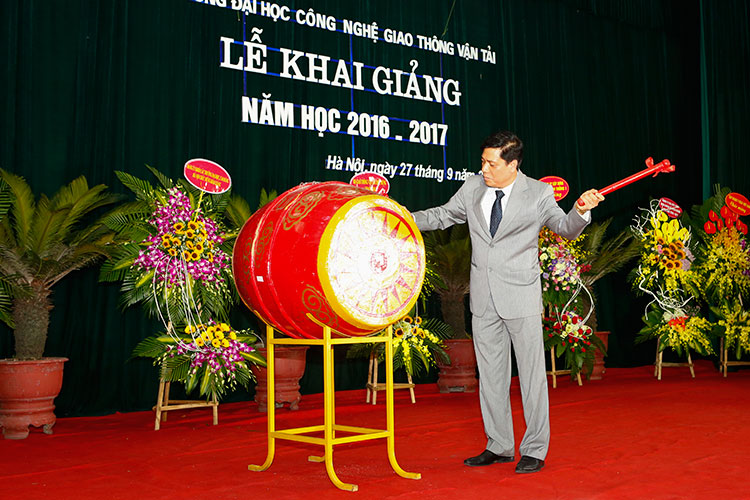 Lễ Khai giảng năm học 2016 - 2017