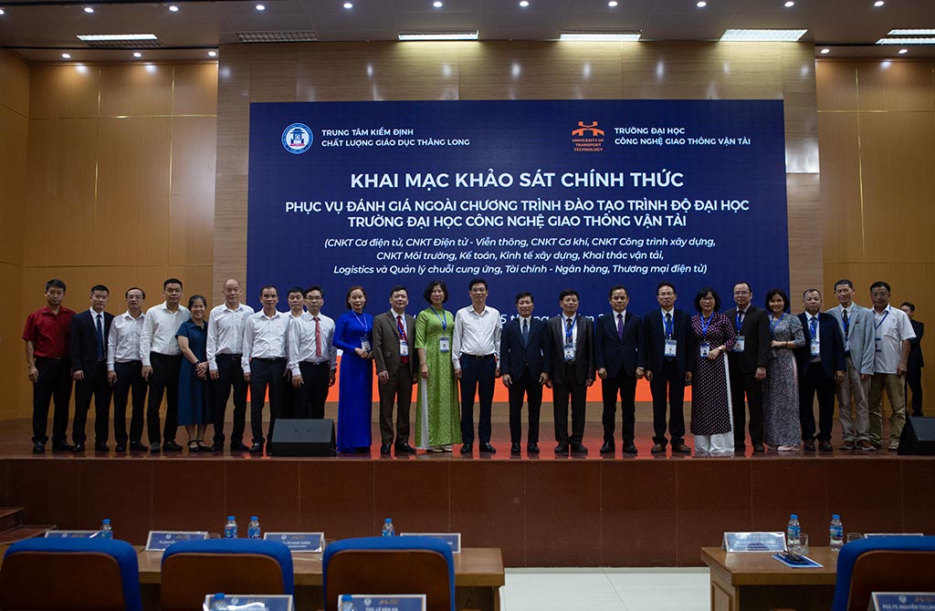 Opening Ceremony of the Official Survey for External Assessment of Training Programs at the University of Transport Technology