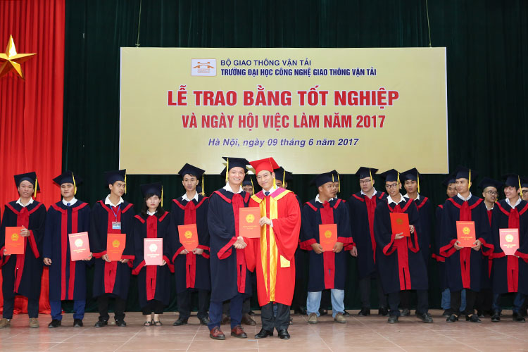 Thông báo Tuyển sinh Đại học liên thông Hệ chính quy năm 2020