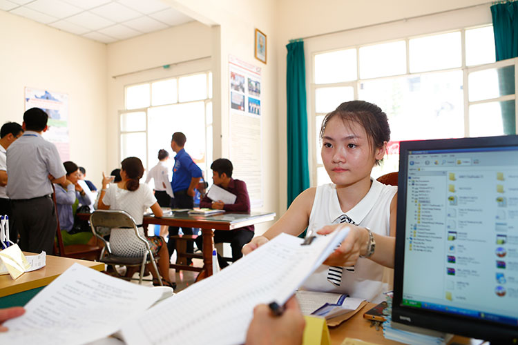 Ngày đầu tiên đăng ký xét tuyển Đại học, Cao đẳng tại Trường Đại học Công nghệ GTVT