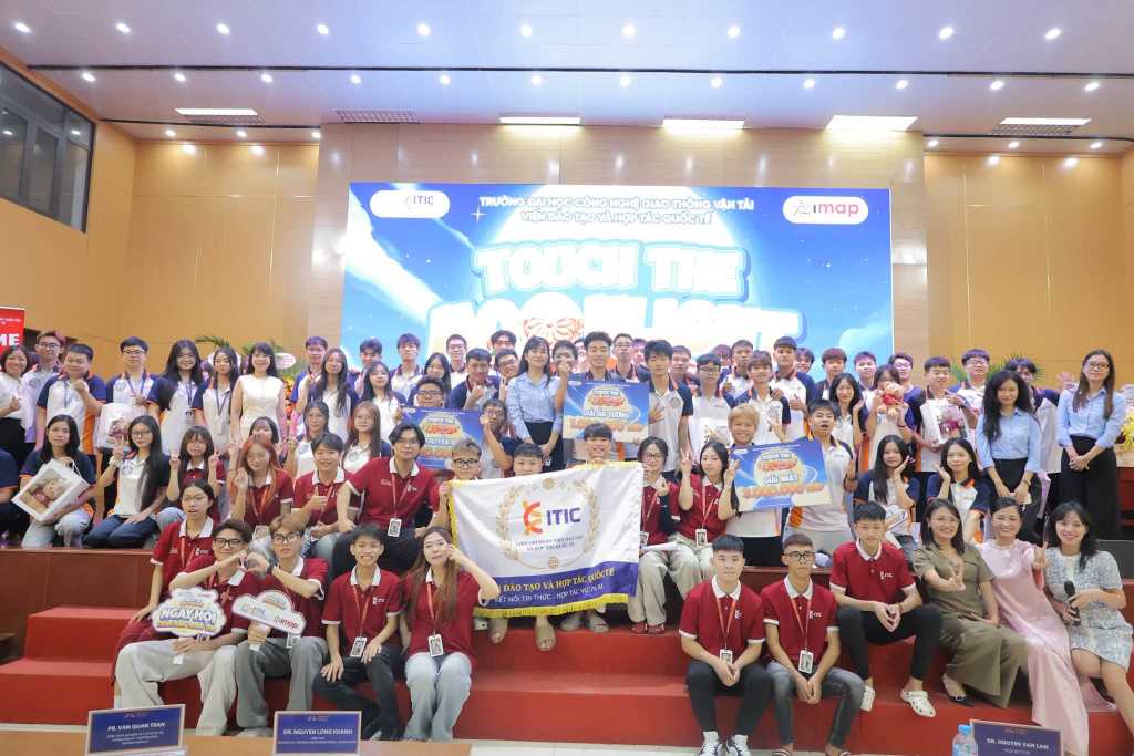 Welcome Day K77 và Ngày hội Tiếng Anh 2026 - Kết nối sinh viên, tăng cường trải nghiệm ngoại ngữ