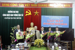 Gặp mặt chia tay cán bộ viên chức nghỉ hưu năm 2015