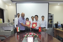 Ký biên bản hợp tác giữa UTT và Tập đoàn Zydex Industries Ấn Độ
