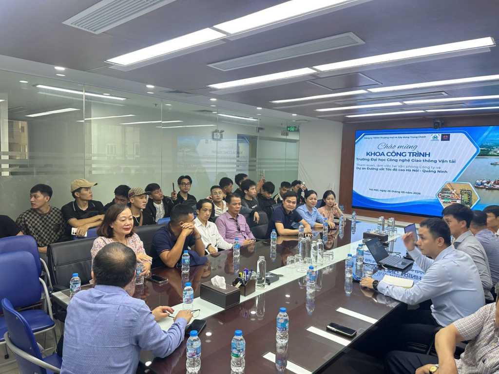 Students of the Faculty of Civil Engineering Gain Practical Experience at the Hanoi–Quang Ninh High-Speed Railway Project