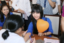 Ngày hội hiến máu tình nguyện vì nạn nhân tai nạn giao thông năm 2015