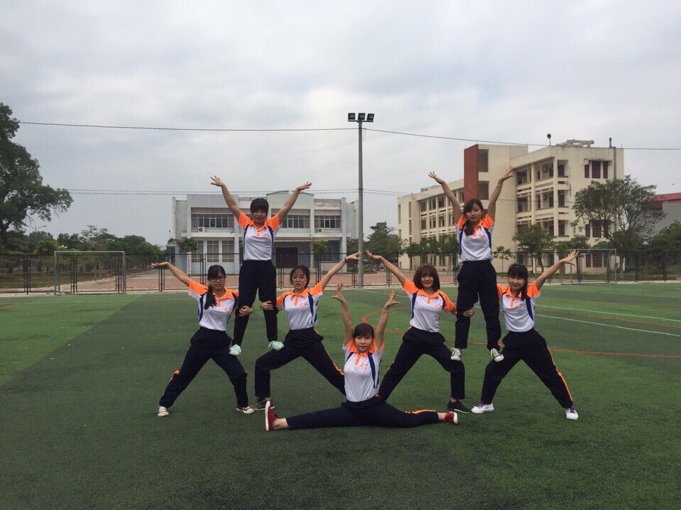 BIỂU DIỄN AEROBIC