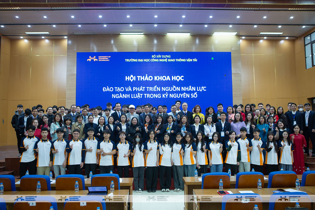 Hội thảo khoa học về đào tạo nhân lực ngành Luật trong kỷ nguyên số: Thích ứng để bứt phá