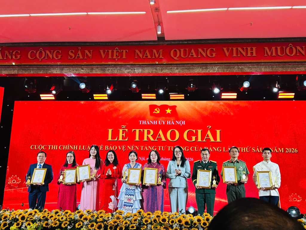Giảng viên UTT được vinh danh tại Cuộc thi chính luận về bảo vệ nền tảng tư tưởng của Đảng năm 2026