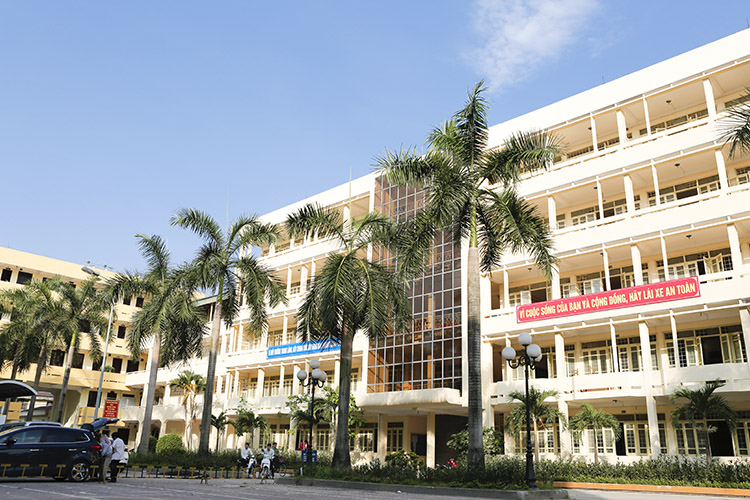 Thông báo điểm điều kiện đăng ký xét tuyển Hệ Đại học Chính quy đợt 1 năm 2018- Cơ sở đào tạo Hà Nội