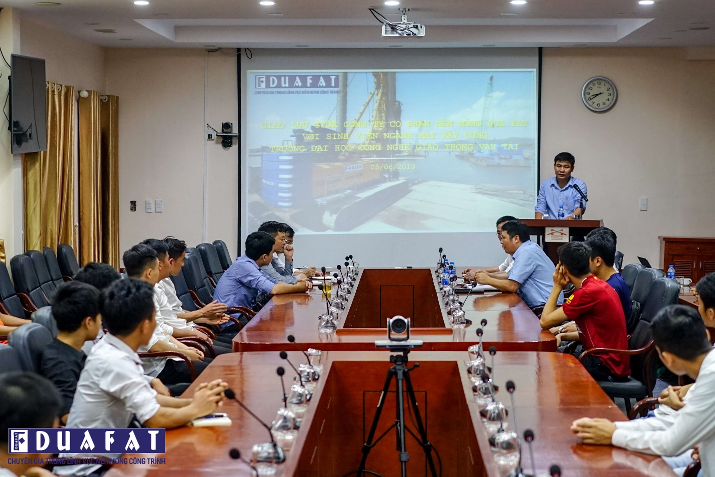 Chương trình Toạ đàm hướng nghiệp dành cho sinh viên ngành Máy xây dựng