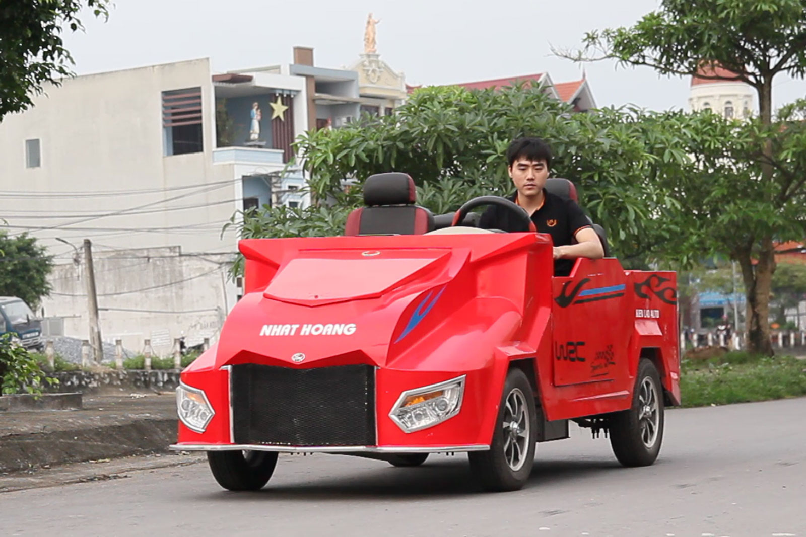 Cựu sinh viên Ngành Cơ khí chế tạo thành công ô tô điện