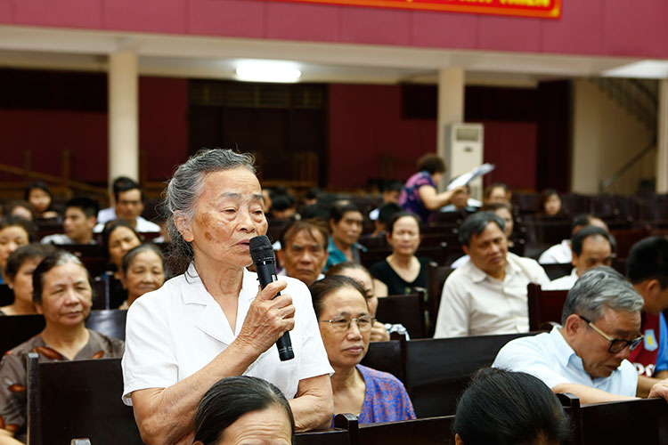 Hội nghị Gặp gỡ và Tiếp xúc cử tri giữa các ứng viên đại biểu Quốc hội khoá XIV (2016-2021) với cử tri Tổ bầu cử số 5 và số 6