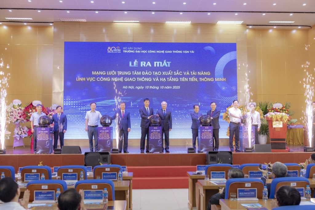 UTT Launches the Network of Centers for Excellence and Talent Development in Advanced, Intelligent Transportation Technology and Infrastructure