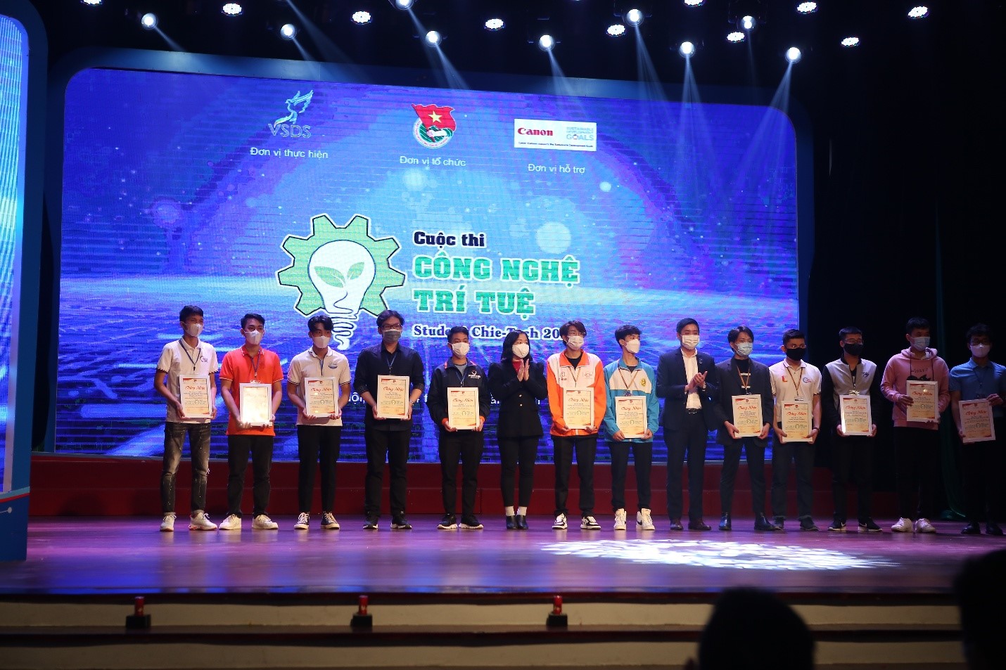 Sinh viên UTT tham gia chung kết cuộc thi Công nghệ trí tuệ Student Chie-Tech 2021