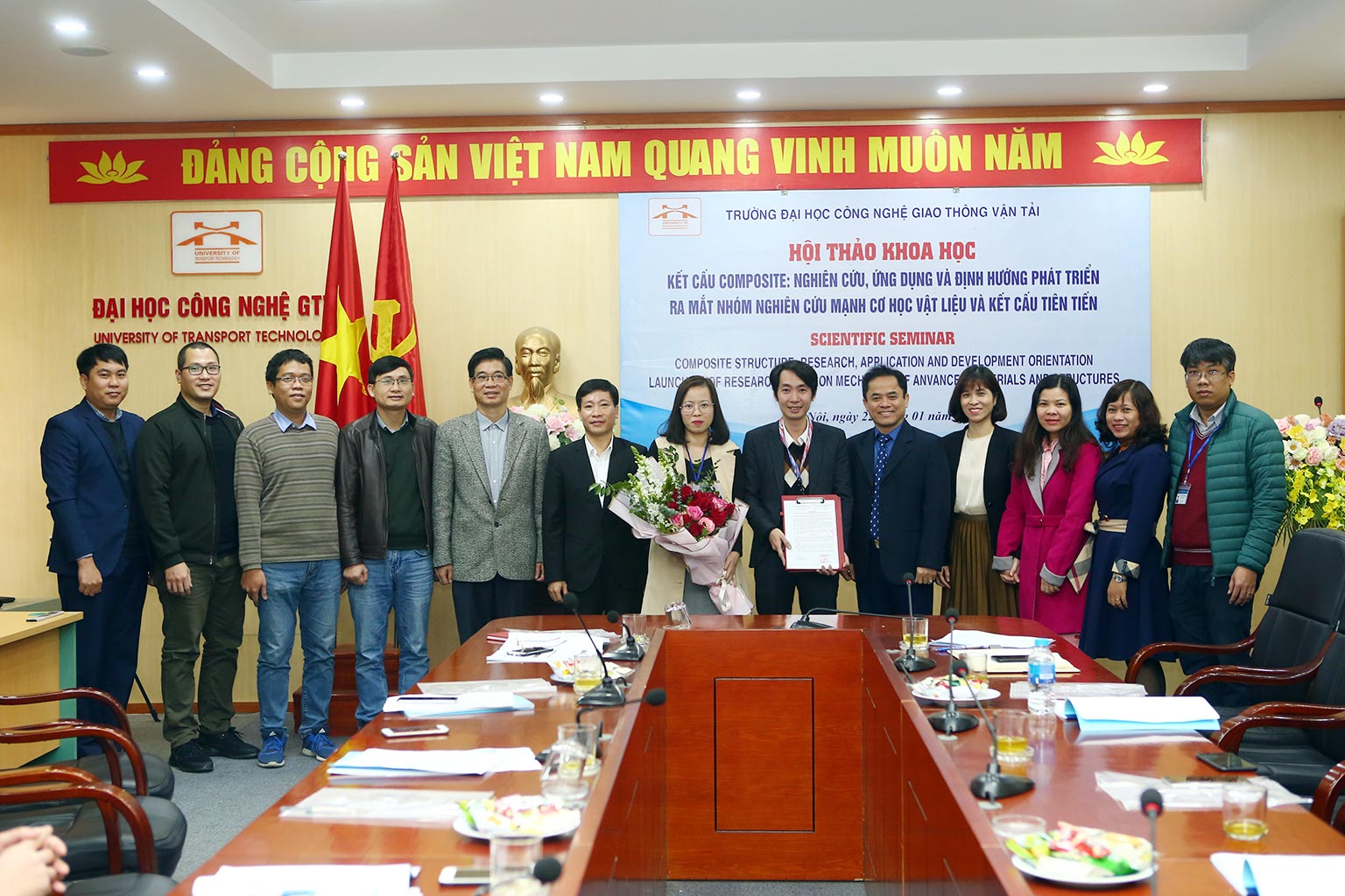 Hội thảo khoa học về vật liệu composite và ra mắt nhóm nghiên cứu mạnh cơ học vật liệu và kết cấu tiên tiến