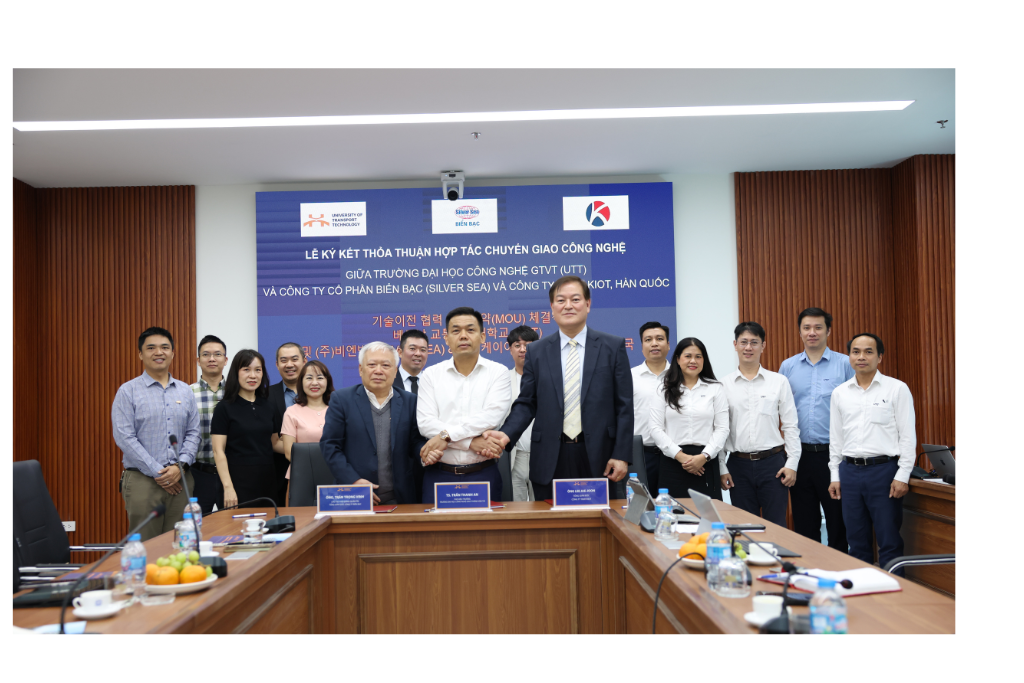 UTT ký kết hợp tác chuyển giao công nghệ dự án “Hệ thống giám sát và cảnh báo mật độ đám đông bằng AI” với doanh nghiệp Việt - Hàn
