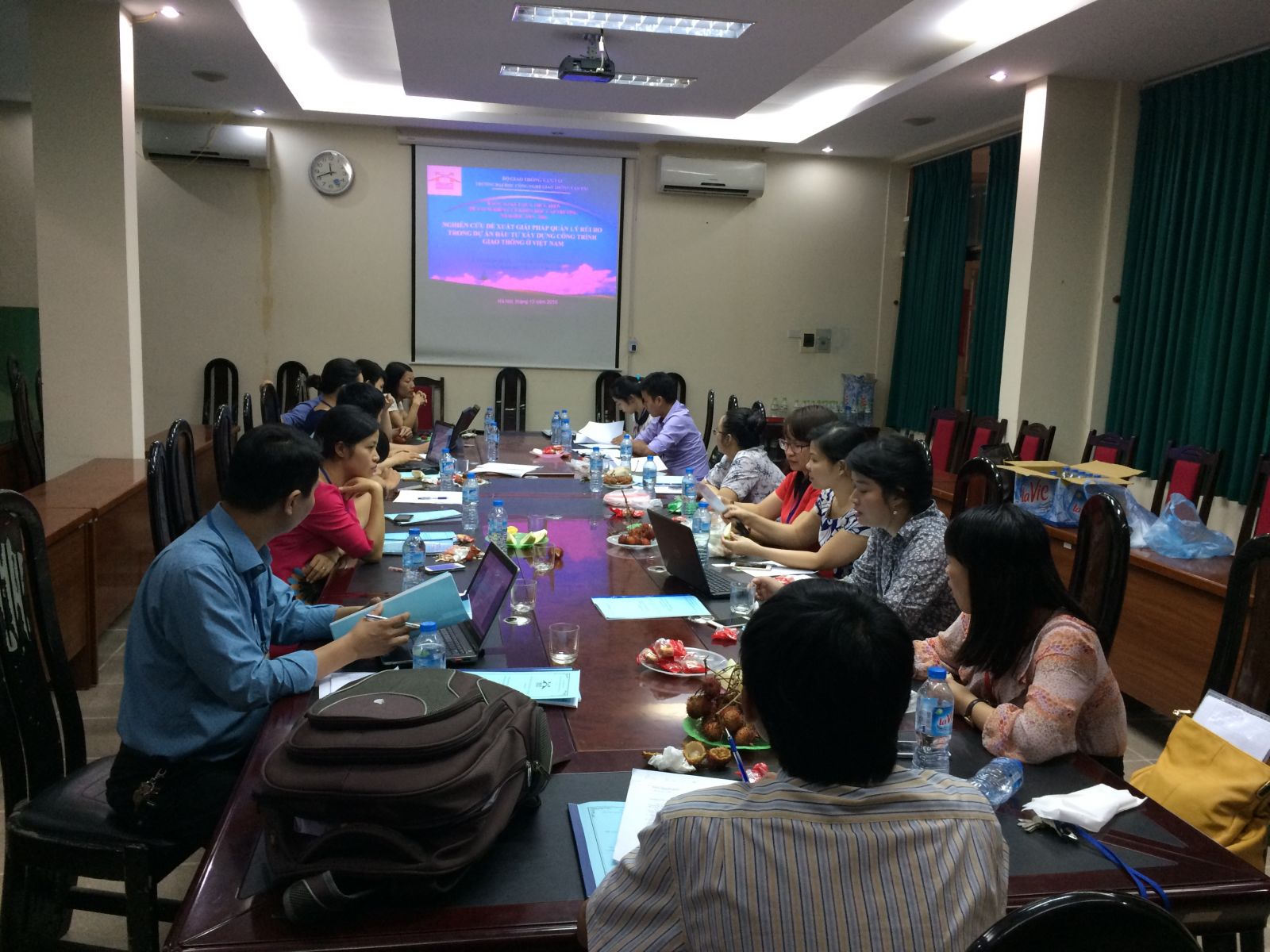 Thông báo Kế hoạch thực hiện đề tài NCKH cấp trường năm 2016 - 2017