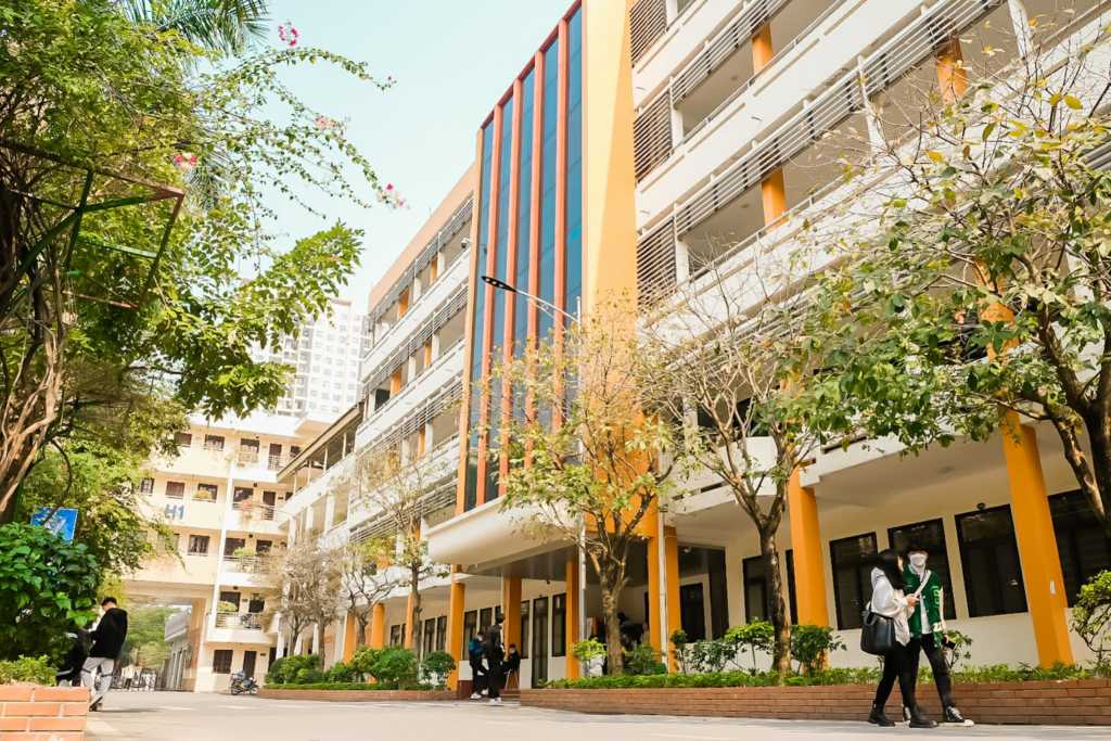 UTT là một trong 13 cơ sở giáo dục đại học dẫn dắt các trung tâm đào tạo xuất sắc và tài năng