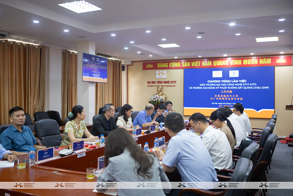 UTT tăng cường hợp tác giáo dục ngành đường sắt với Trường Cao đẳng nghề đường sắt Quảng Châu, Trung Quốc