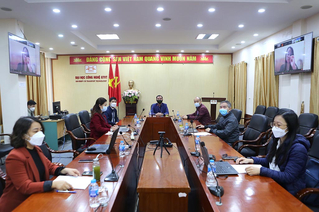 Chung kết cuộc thi Chơi sáng tạo - Học tư duy dành cho sinh viên K72