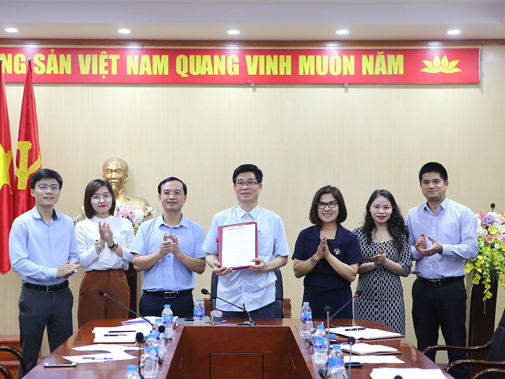 UTT ký thoả thuận hợp tác với trường Đại học Khoa học kỹ thuật Ngô Phụng, Đài Loan
